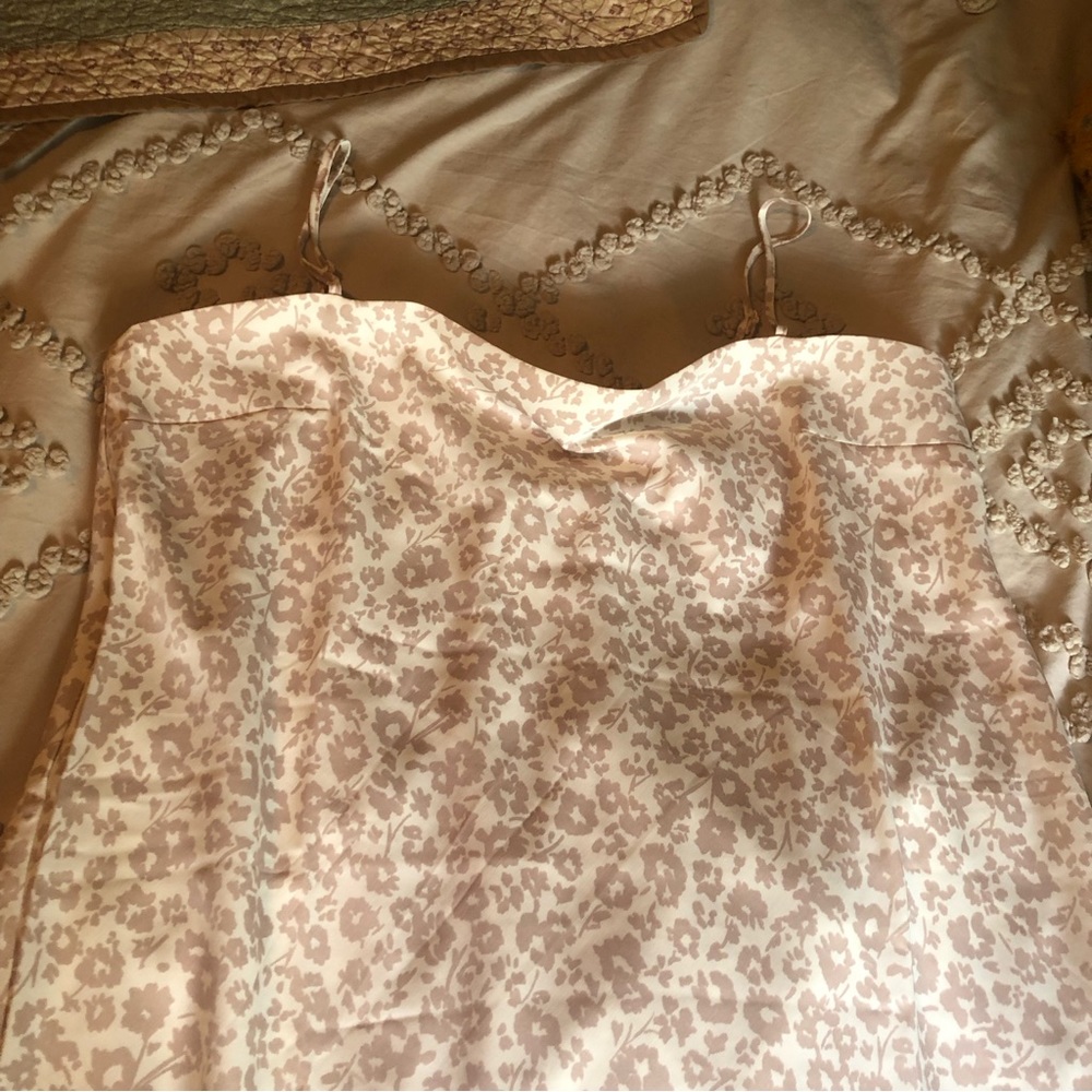 XL Target Slip Dress Floral Beige NWT - Picture 8 of 8